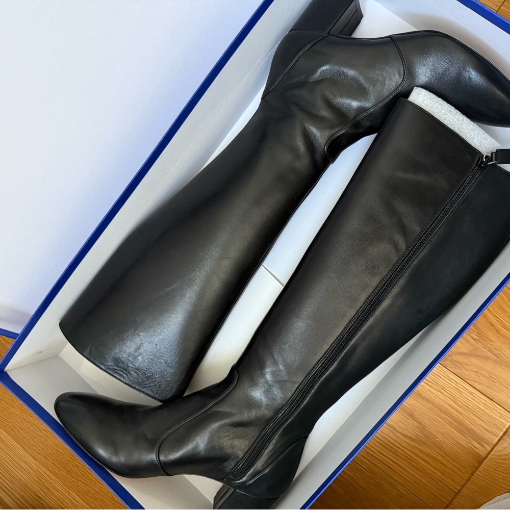 Stuart Weitzman Yuliana Knee High Boots (New in Box)